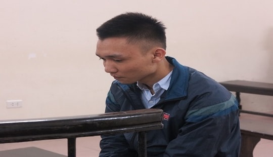 Cứa cổ nữ chủ tiệm tạp hóa, cướp tài sản giữa ban ngày
