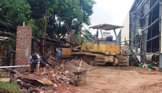 2 công nhân tử vong khi đang dọn vệ sinh
