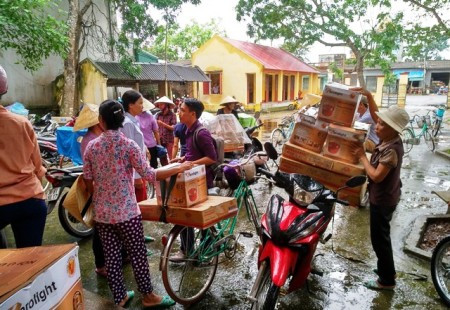 Vụ giới thiệu doanh nghiệp bán hàng kém chất lượng: Kiểm điểm Trưởng phòng VHTT huyện