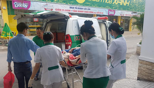 Suýt tử vong vì vỡ thai ngoài tử cung lại nghĩ đau bụng