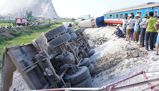 Khiển trách Phó tổng giám đốc Tổng công ty Đường sắt Việt Nam