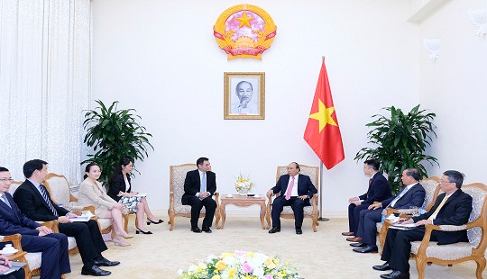 Thủ tướng Nguyễn Xuân Phúc tiếp lãnh đạo doanh nghiệp nước ngoài