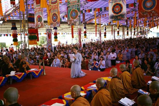 Xúc động lễ cầu siêu thai nhi mùa vu lan báo hiếu 2018