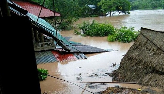 Bão số 4 gây mưa lũ dồn dập, 4 người chết và mất tích