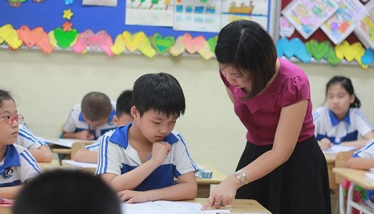 Giải pháp thu hút học sinh giỏi vào ngành sư phạm