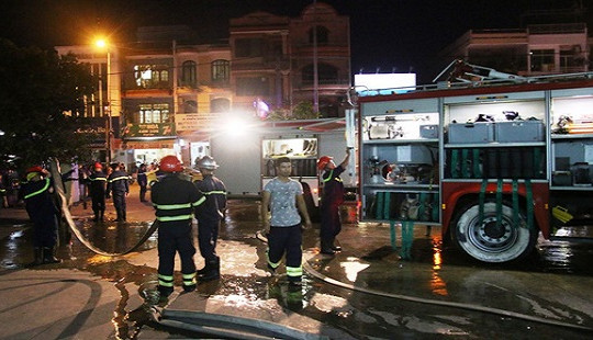 Bệnh viện Đà Nẵng phát hỏa, hốt hoảng di tản bệnh nhân