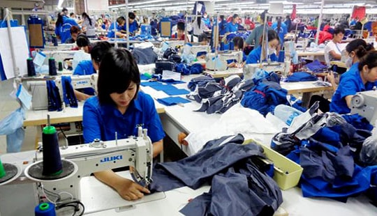 Giải quyết những vấn đề cấp bách liên quan đến người lao động