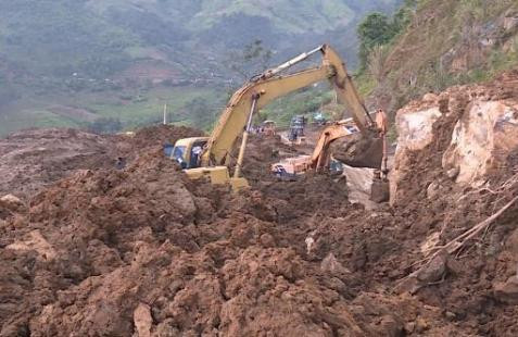 Huyện vùng biên Mường Lát thoát cảnh cô lập