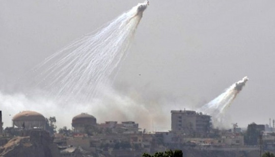Thực hư việc Mỹ ném bom phốt pho trắng bị cấm vào Syria