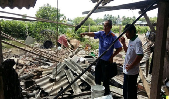 Lò hơi làm bánh tráng phát nổ, công nhân bị văng xa hơn chục mét
