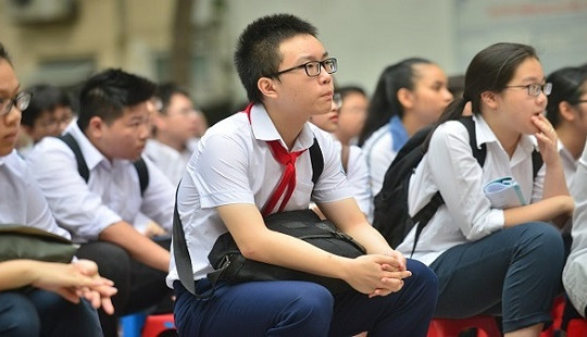 Mới đầu cấp đã lo cuối cấp