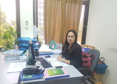 Bắt quả tang 4 đôi nam nữ đang mua bán dâm