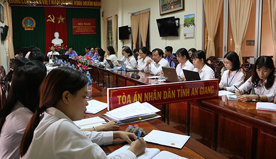 TAND tỉnh An Giang tổ chức phiên tòa rút kinh nghiệm theo yêu cầu cải cách tư pháp