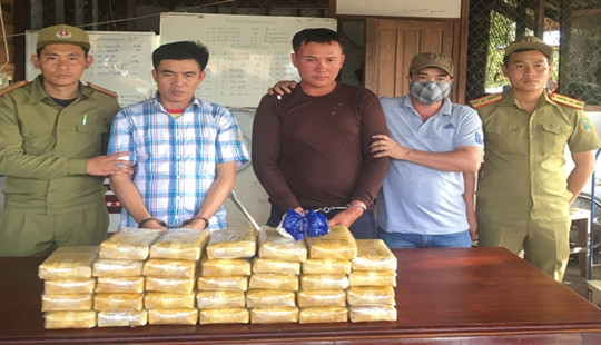 Phá đường dây buôn ma túy xuyên biên giới