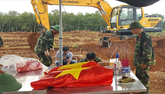 Phát hiện 14 hài cốt liệt sĩ ở "Hàng rào điện tử McNamara"