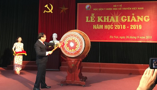 Học viện Y Dược học cổ truyền Việt Nam khai giảng năm học mới