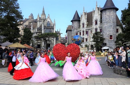 Đến Sun World Ba Na Hills, trải nghiệm lễ hội châu Âu chất lừ quanh năm
