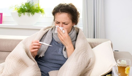 8 căn bệnh dễ “tấn công” bạn khi thời tiết giao mùa