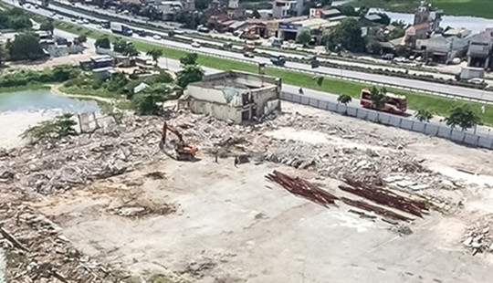 Dự án xây dựng Bến xe Yên Sở, Hà Nội: Nhiều ý kiến phản đối vì lãng phí và bất cập