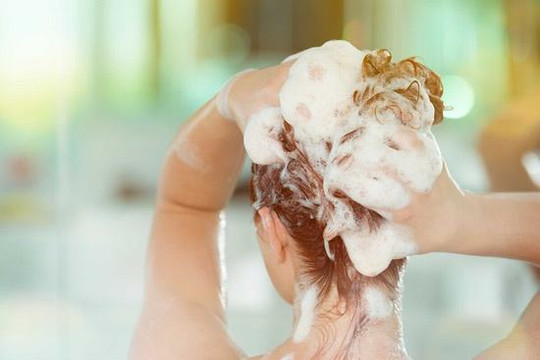 Khái niệm Free Silicone và Silicone có hại cho tóc của bạn như thế nào?