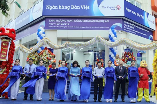 Ngân hàng Bản Việt tưng bừng khai trương chi nhánh tại Nghệ An
