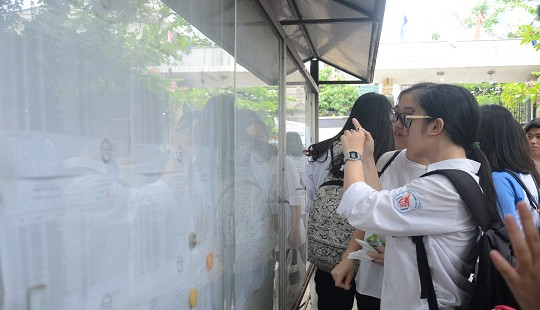 Tuyển sinh vào lớp 10: Các trường công lập tự chủ tài chính và ngoài công lập được xét tuyển