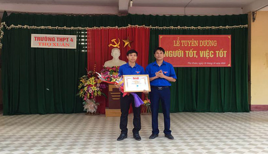 Thầy giáo liều mình cứu học sinh lớp 3 bị đuối nước