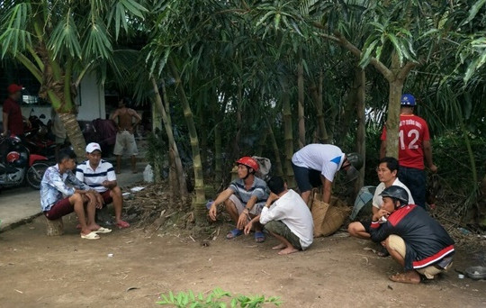 Vụ bố bế con bị tai nạn giao thông đi tìm bác sĩ trong bệnh viện: Kíp trực giải trình