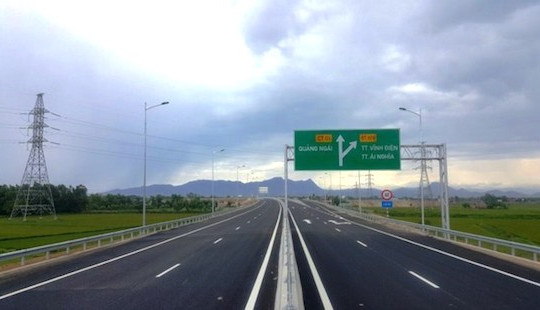 Cao tốc 34.000 tỷ vừa thông xe đã hỏng thu phí trở lại từ đêm nay