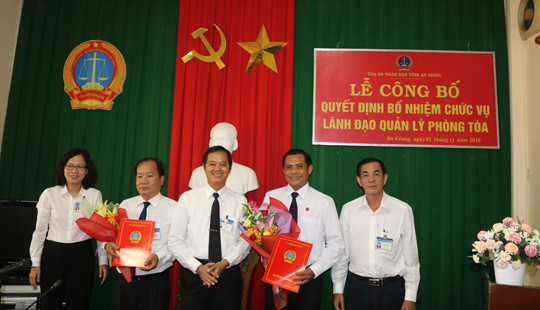 TAND tỉnh An Giang bổ nhiệm Chánh tòa Tòa Hình sự và Phó Chánh tòa Tòa Kinh tế