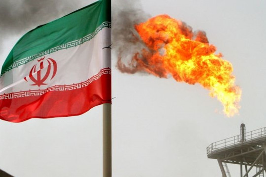 Mỹ "miễn trừ" 8 quốc gia khỏi gói biện pháp trừng phạt thứ hai chống Iran