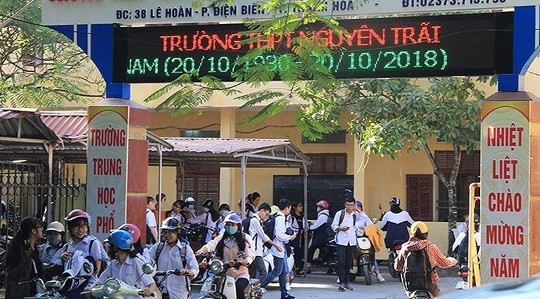 Giảm mức kỷ luật học sinh nói xấu giáo viên trên Facebook