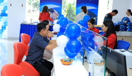 Ngân hàng Bản Việt triển khai chương trình “Cùng BẠN trải nghiệm mọi hành trình”