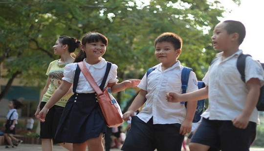 Hà Nội yêu cầu tăng cường đối thoại giữa nhà trường và phụ huynh
