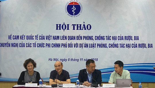 Gần 45% nam giới Việt uống rượu bia ở mức nguy hại
