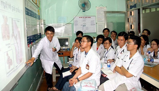 Cần phải có quy định riêng đối với đào tạo nhân lực y tế
