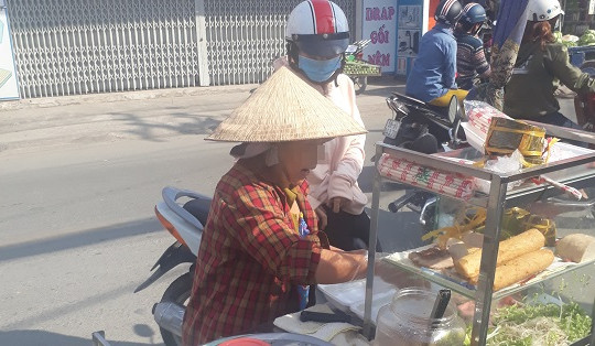 Loay hoay nâng tầm vệ sinh thức ăn đường phố