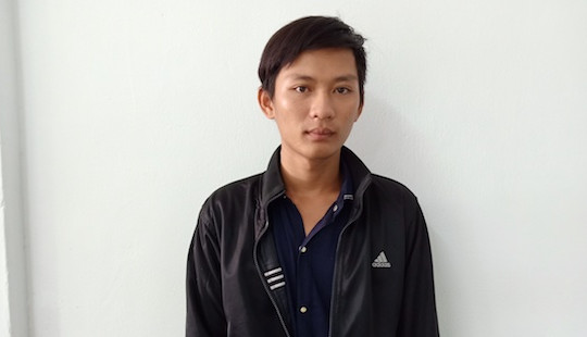 Đến nhà chơi, giao cấu với bạn gái mới 14 tuổi