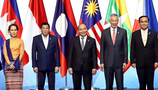 Phiên họp toàn thể Hội nghị Cấp cao ASEAN 33: Thủ tướng bày tỏ quan ngại vấn đề Biển Đông