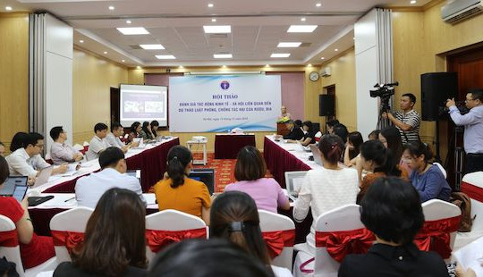 Cần luật để định hướng cho việc sử dụng rượu, bia văn minh hơn