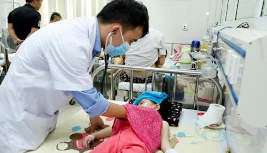 Vụ ngộ độc thực phẩm ở Đông Anh: Đã tăng lên 225 trường hợp
