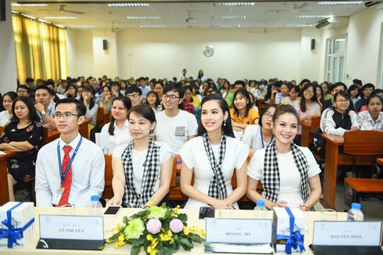 Hải Yến Idol chia sẻ về khoảng thời gian bế tắc nhất cuộc đời