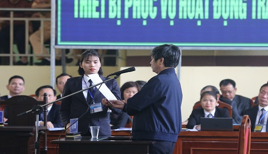 Bị cáo Nguyễn Thanh Hóa tiếp tục phản cung