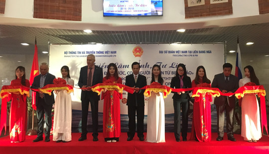 Triển lãm “Việt Nam đất nước, con người - Nhìn từ biển, đảo” tại Liên bang Nga