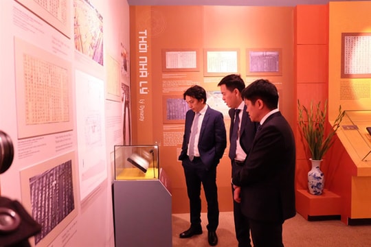 Triển lãm “ Hoàng thành Thăng Long qua Mộc bản triều Nguyễn - di sản tư liệu thế giới”