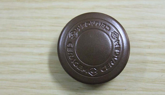 Tin quảng cáo ngậm đá nano chữa bách bệnh, cụ bà nhập viện cấp cứu