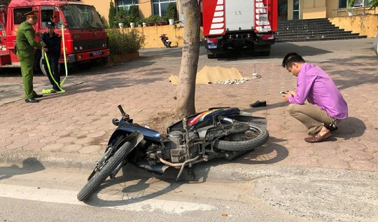 Hà Nội: Va chạm với xe cứu hỏa người đàn ông tử vong tại chỗ