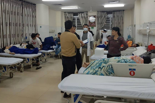 Hơn 60 người ở Đắk Lắk nhập viện sau khi ăn bánh mì