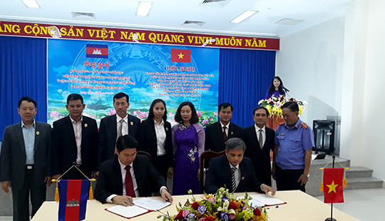 TAND tỉnh Tây Ninh tiếp đoàn Tòa án sơ thẩm tỉnh Tboung Khmum, Campuchia