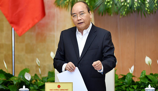 Thúc đẩy phát triển sản xuất kinh doanh, chú trọng lo Tết cho nhân dân